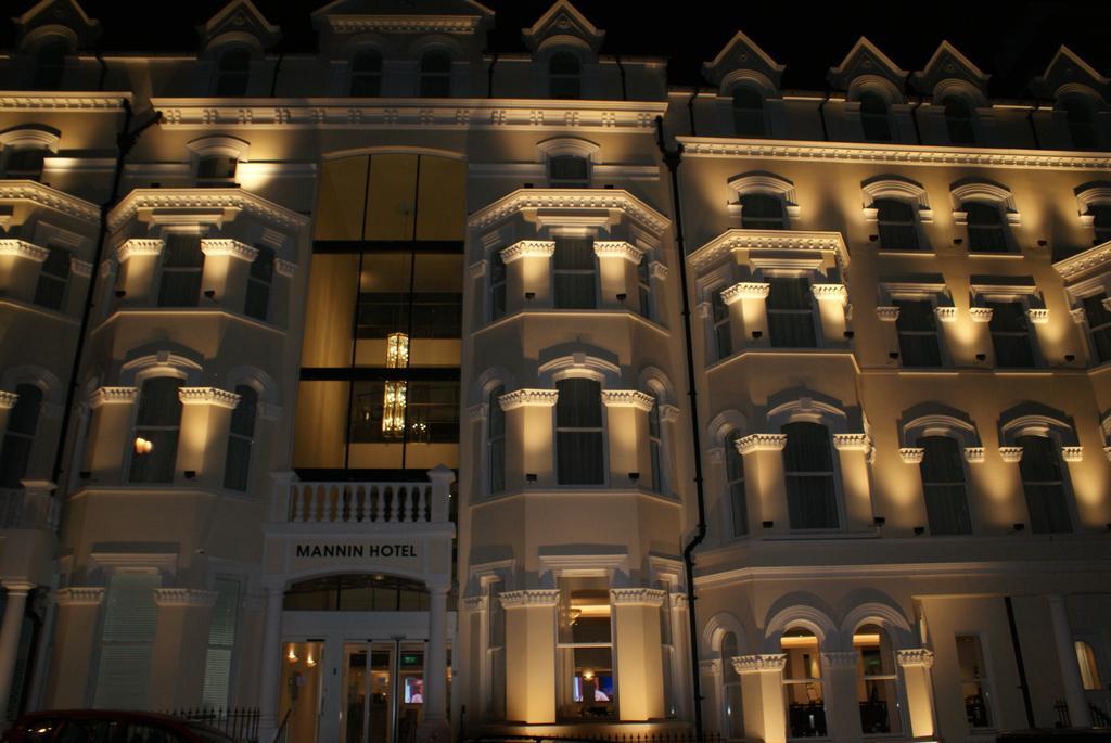 Mannin Hotel Douglas Esterno foto